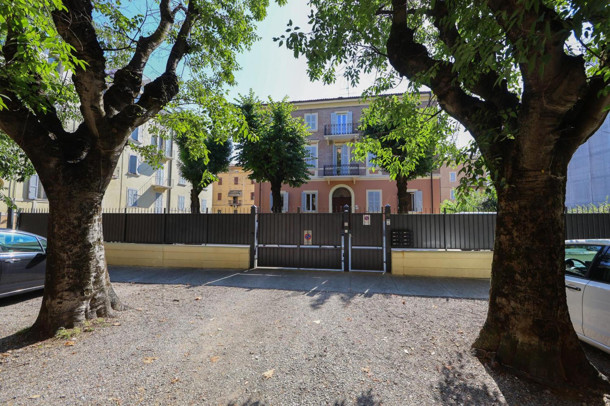 Apartahotel Del Centro Módena